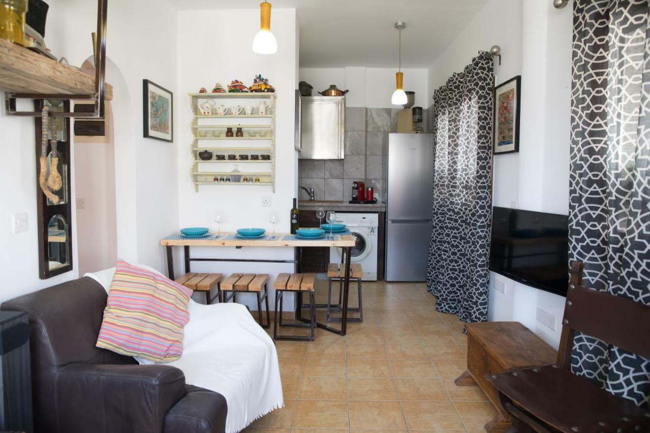 Mp Cozy Apartment Near The Sea Pafos Dış mekan fotoğraf