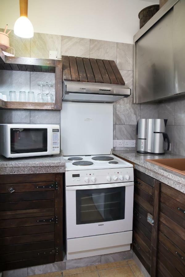 Mp Cozy Apartment Near The Sea Pafos Dış mekan fotoğraf