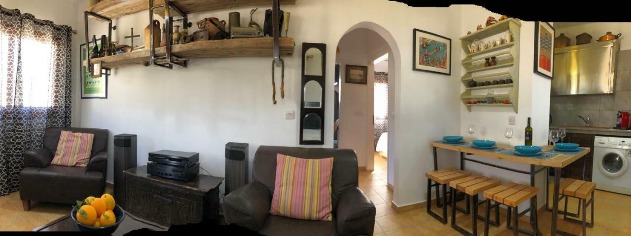 Mp Cozy Apartment Near The Sea Pafos Dış mekan fotoğraf